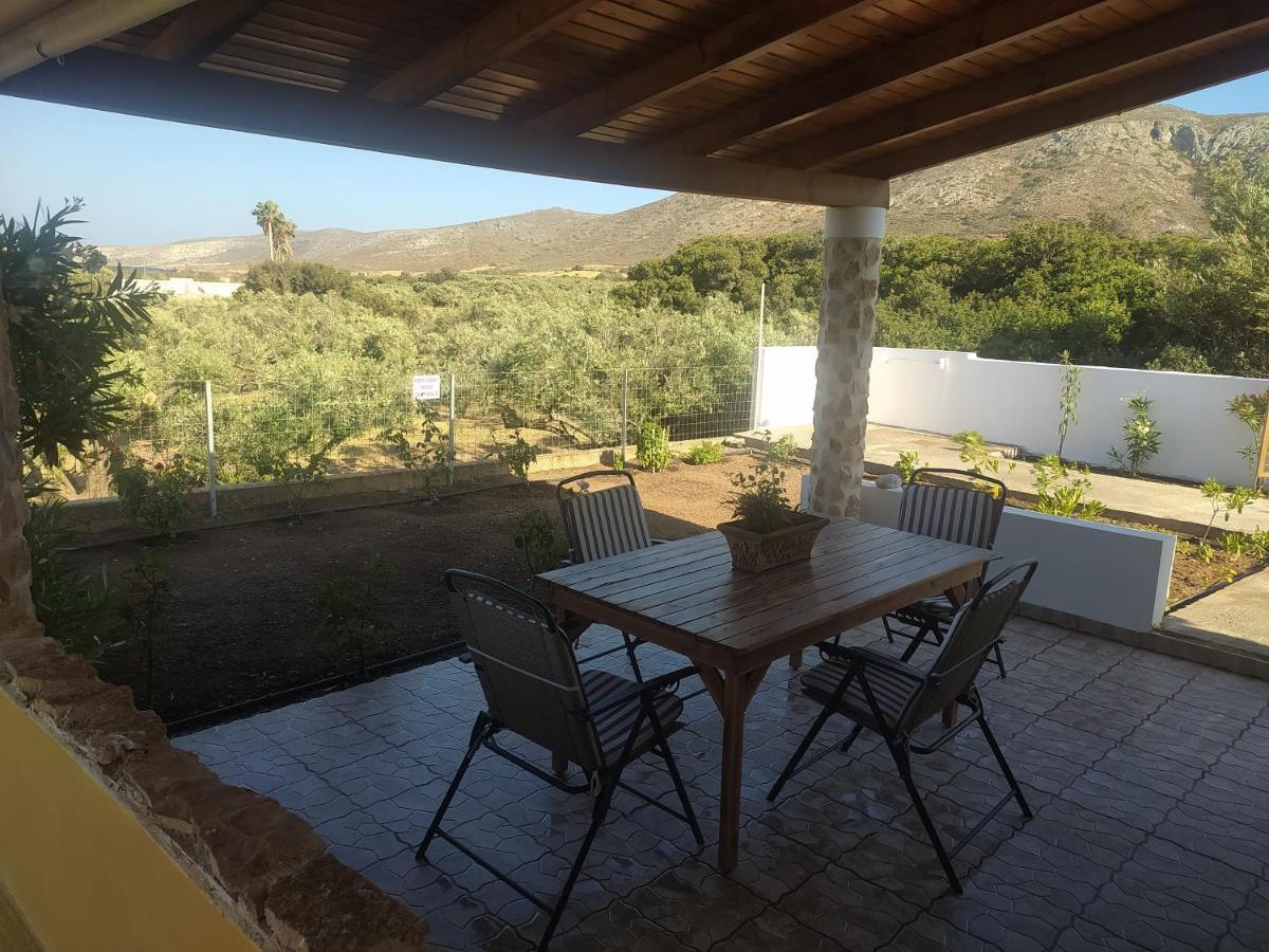 Kouros House - Zen Philosophy Palekastro Luaran gambar